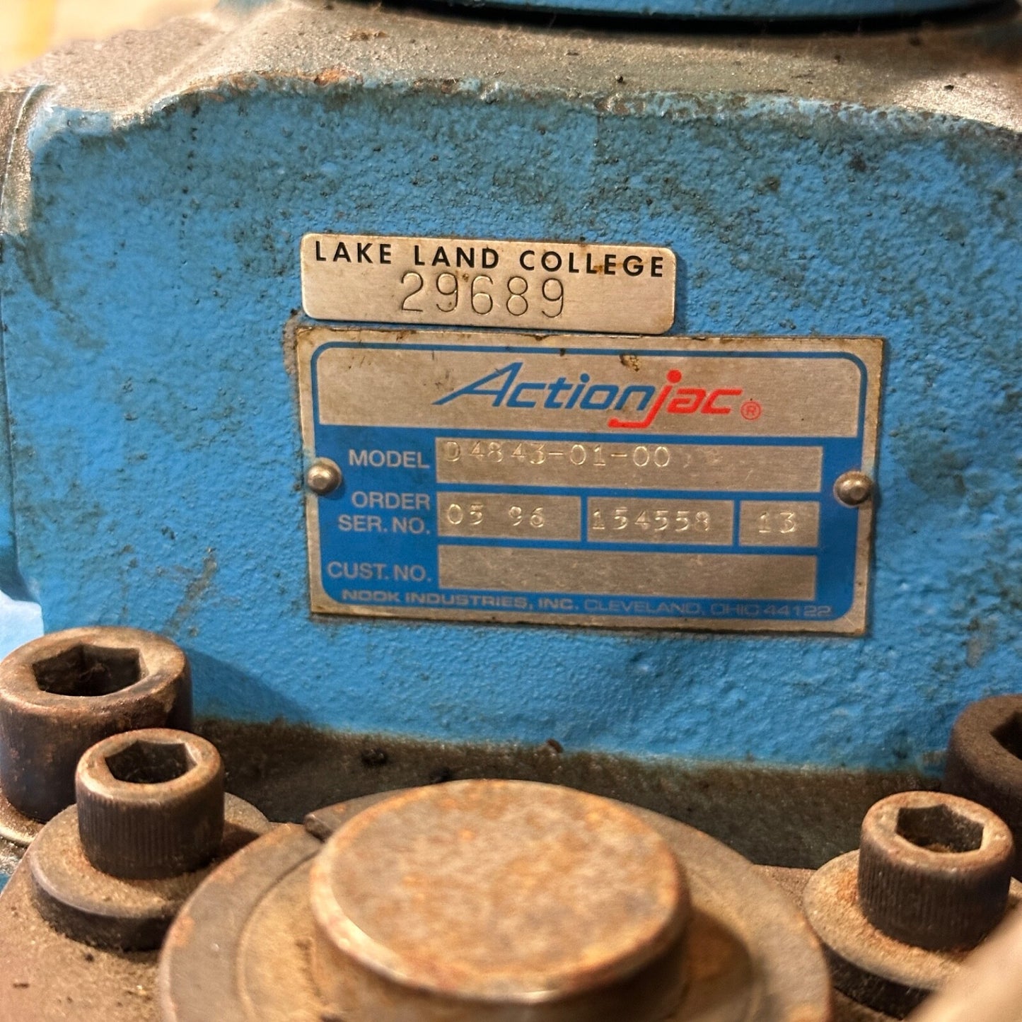 Troxler 4140 Gyratory Asphalt Compactor - Road Paving