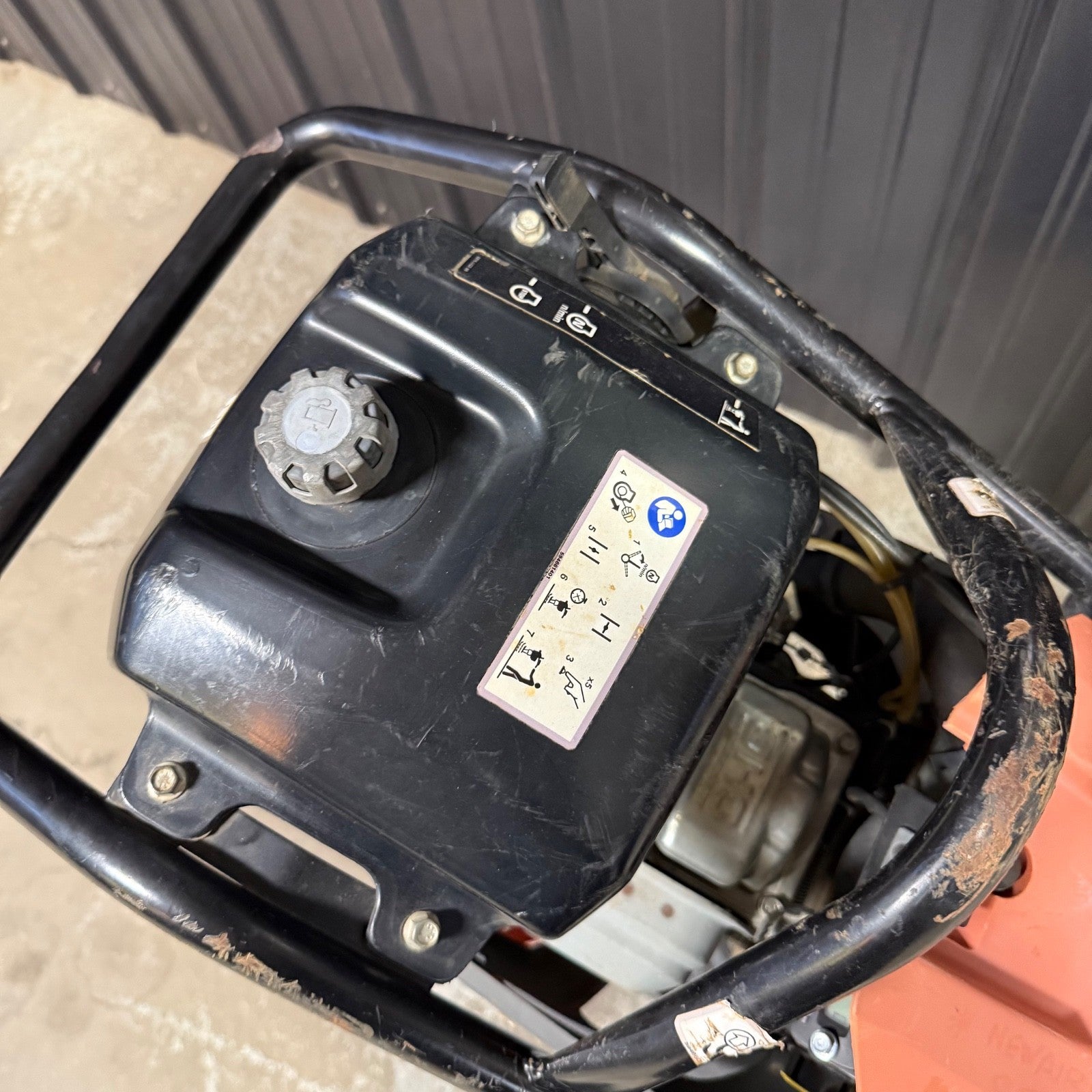 Husqvarna LT6005 Jumping Jack Tamper Plate Compactor - Rock - Asphalt - Dirt