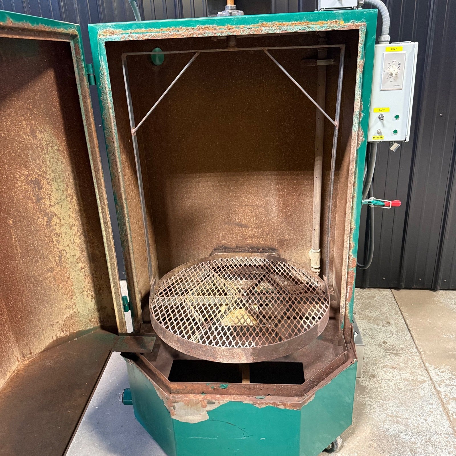 KleenTec Spray Master Aqueous Parts Spray Washer | KT9400 | 65 Gallon