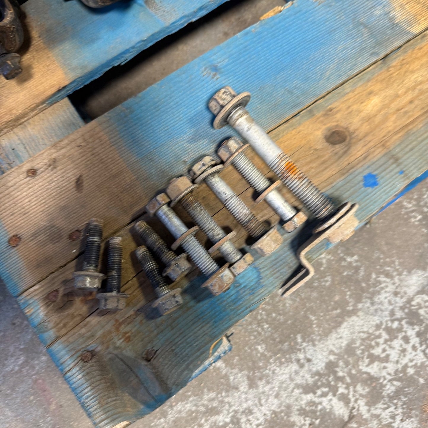 15-19 Chevy Silverado 3500HD Cab & Chassis Rear Leaf Spring & Hardware Overload5