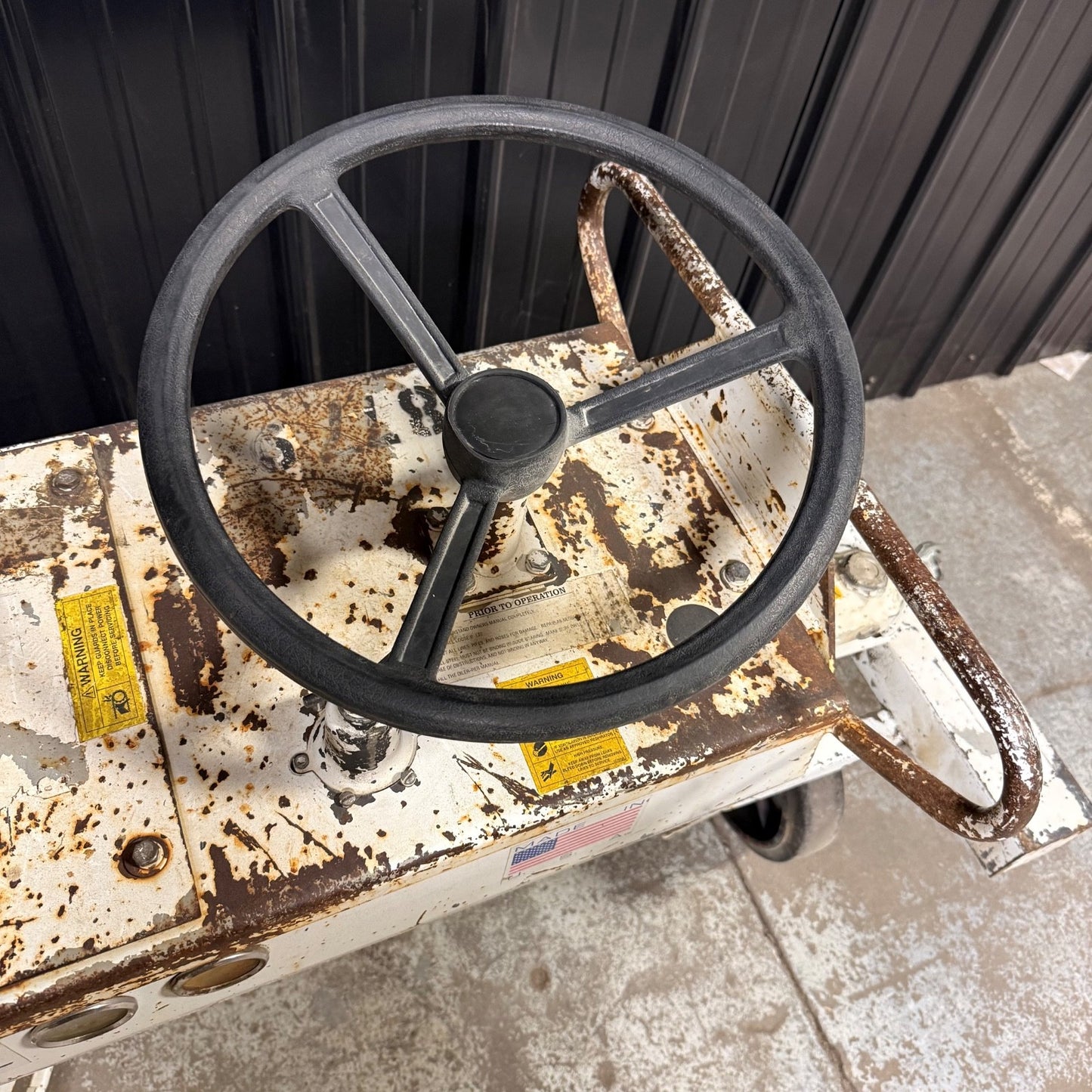 Minnich A-1C Single On-Slab Air Drill Unit with Steering | Concrete Drill Dowel4