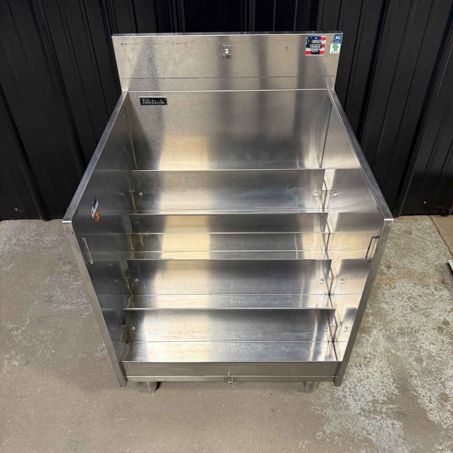 Perlick TS24LS Liquor Bottle Display Cabinet - Behind Bar Storage Step w/ Covers