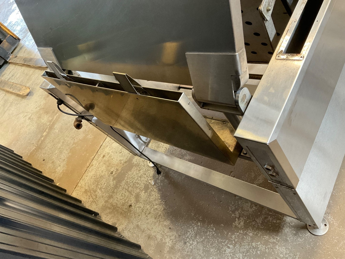 Market Forge Tilting Skillet 40P-STGL 40 gallon Nat. Gas - Braising Pan