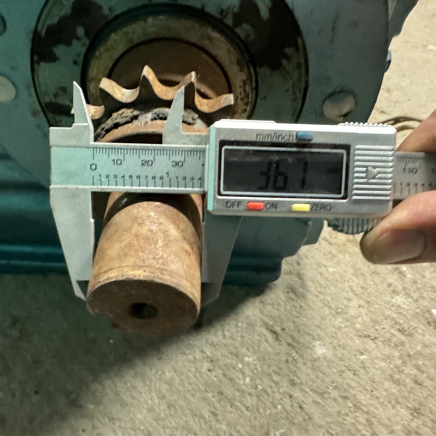 Sew Eurodrive KA87 230/460V Gear Motor Encoder Reducer - 3 Phase