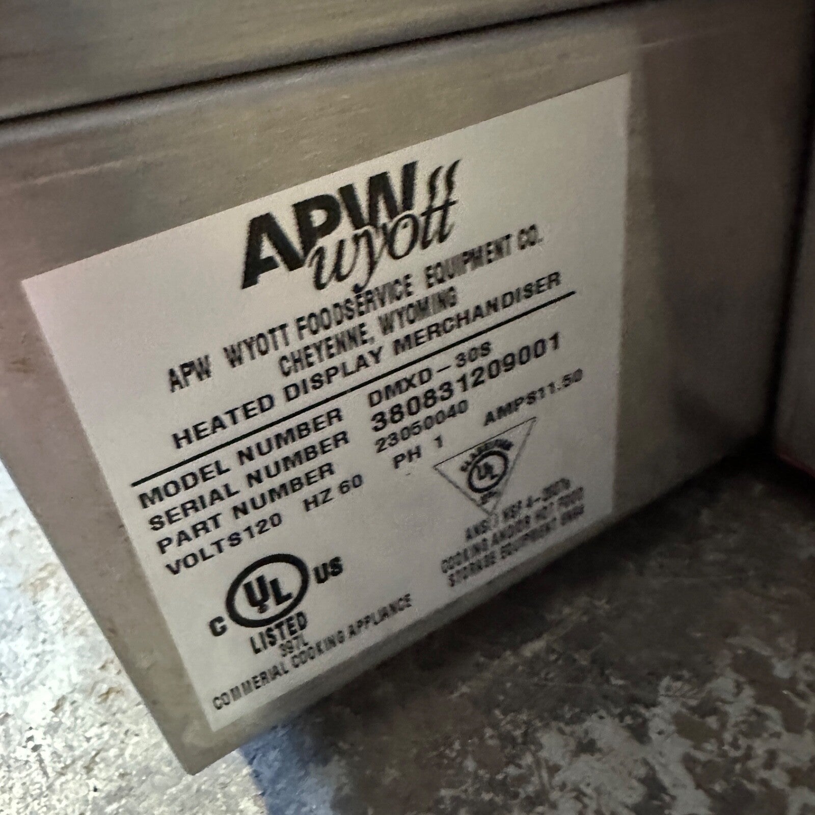 APW Wyott DMXD-30S Racer Slanted Open Air Heated Merchandiser Dual Food Warmer