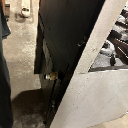 Vulcan 24" 4 Gas Burners & Oven - Natural Gas - 24L Small Commercial Kitchen