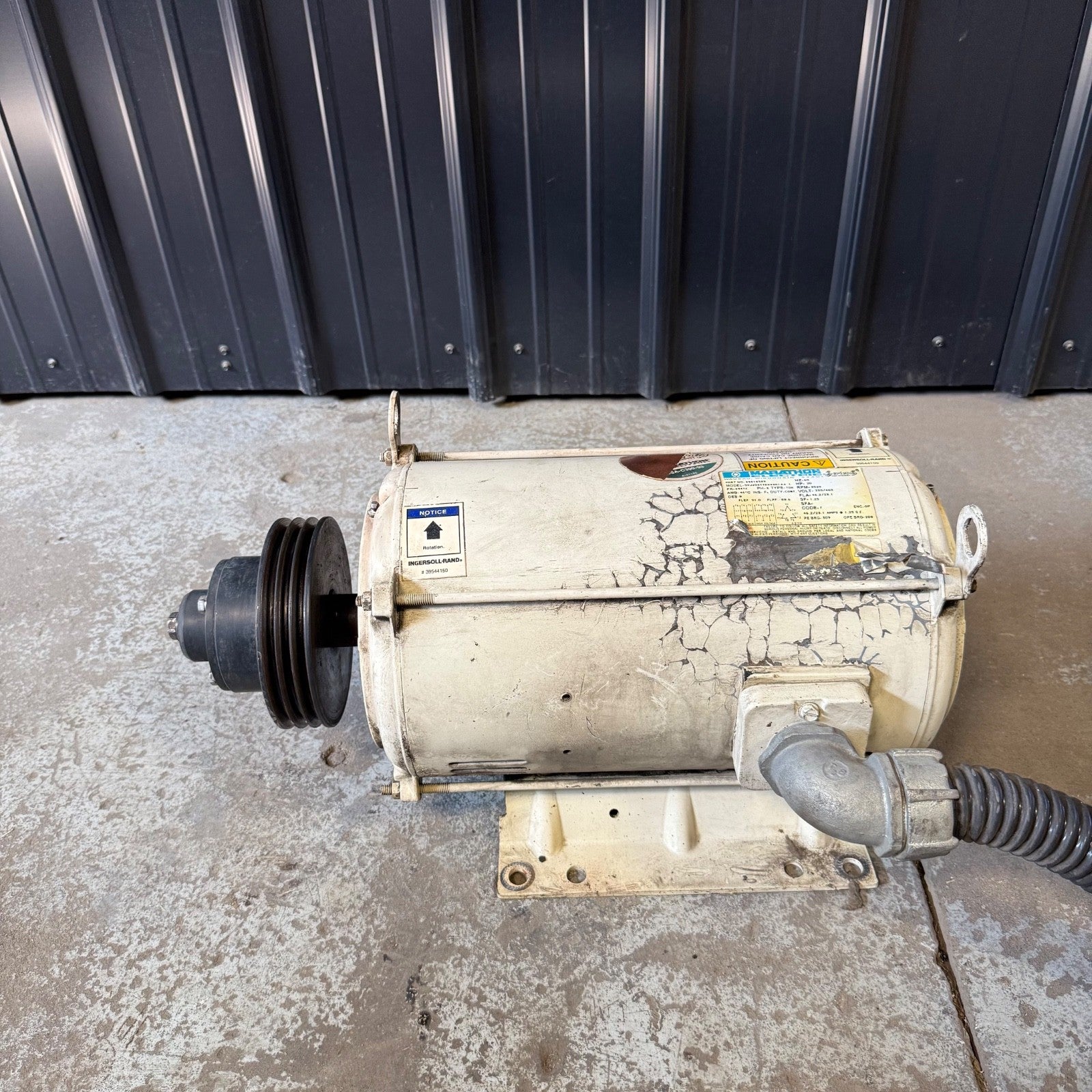 Ingersoll Rand Motor 39314539 | 20HP 230 / 460V ODP SSR-EP20SE Air Compressor