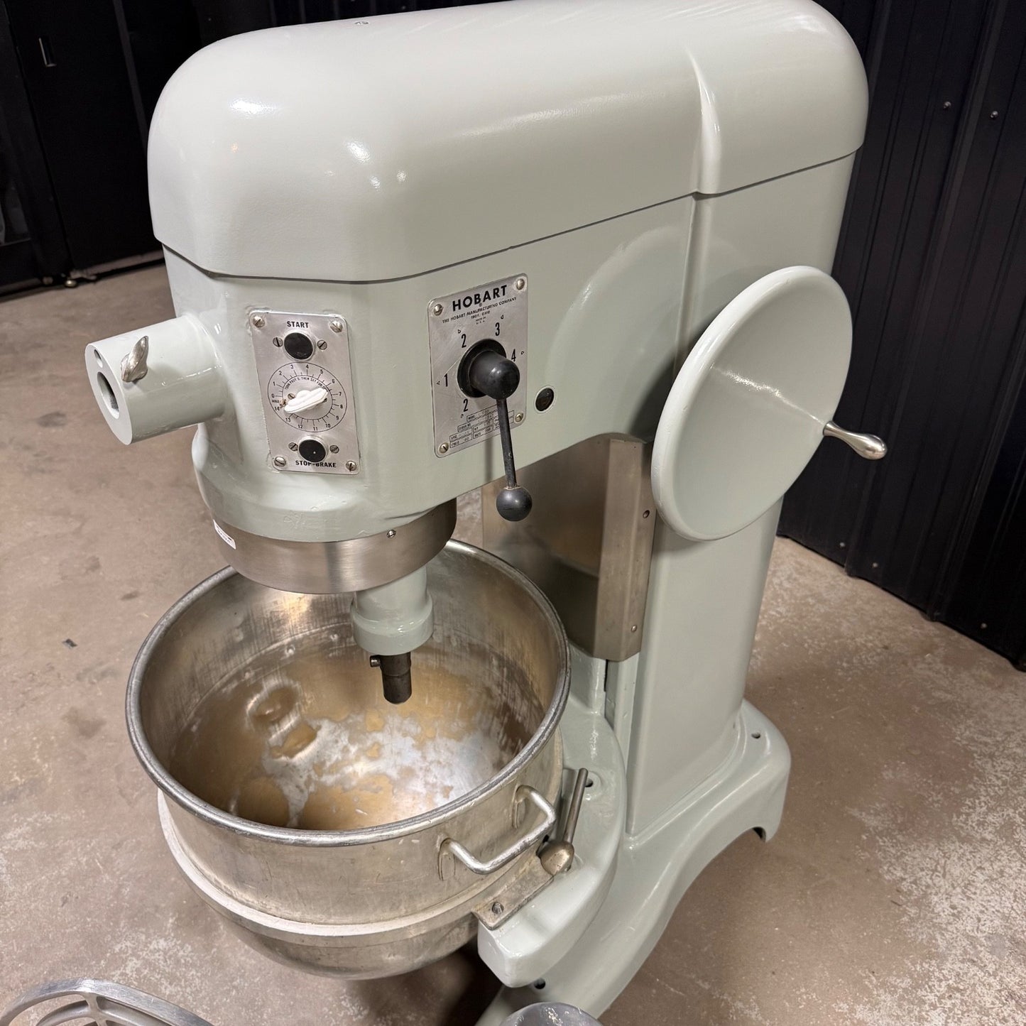 Hobart L-800 Commercial Mixer 80 QT | 3 Phase w/ Bowl & Attachments | Dough3