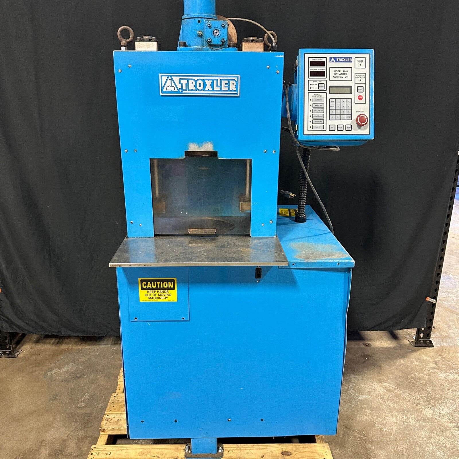 Troxler 4140 Gyratory Asphalt Compactor - Road Paving