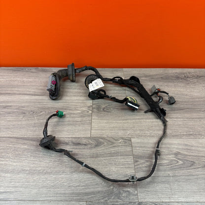 2015-2016 Chevrolet Silverado 3500HD Driver Door Wiring Harness Wire Plugs Windo0