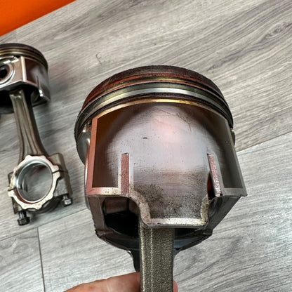 2014 CAT Caterpillar 242D Skid Steer Piston & Connecting Rod Set C3.3B Kubota