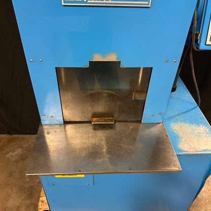 Troxler 4140 Gyratory Asphalt Compactor - Road Paving