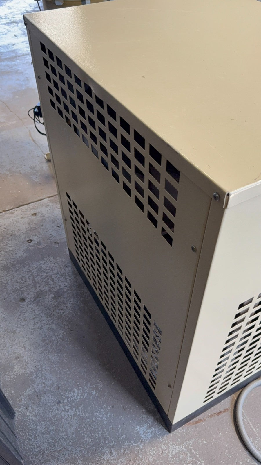 Ingersoll Rand TMS 0140 Thermal Mass Cycling Refrigerated Air Dryer 140 SCFM7