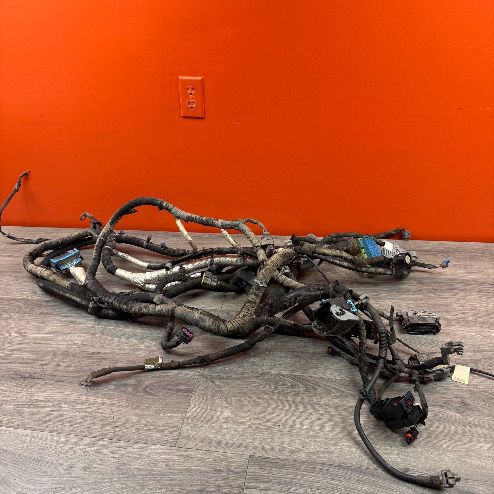 2015-2016 Chevrolet GMC Duramax 6.6L LML Engine Bay Wiring Harness OEM0