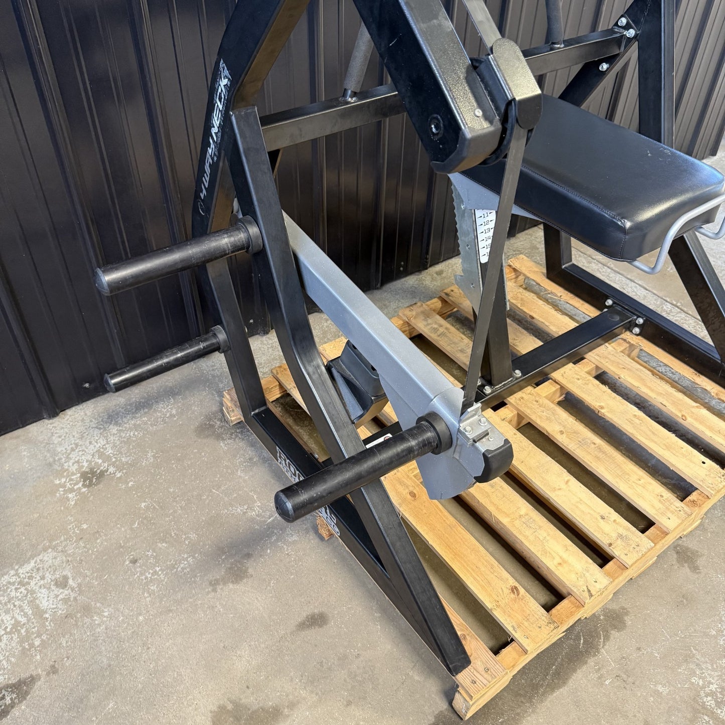 Rogers Athletic Pendulum 4 Way Neck Plate | Strengthen Exercise Gym Equipment