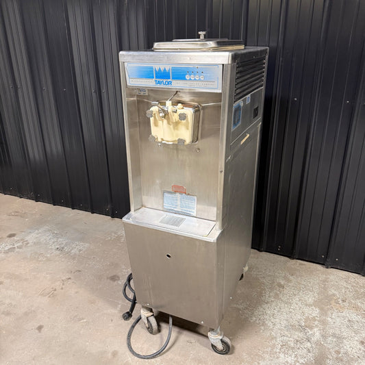 Taylor 751-27 Soft Serve Ice Cream Machine - Good Working Condition!0