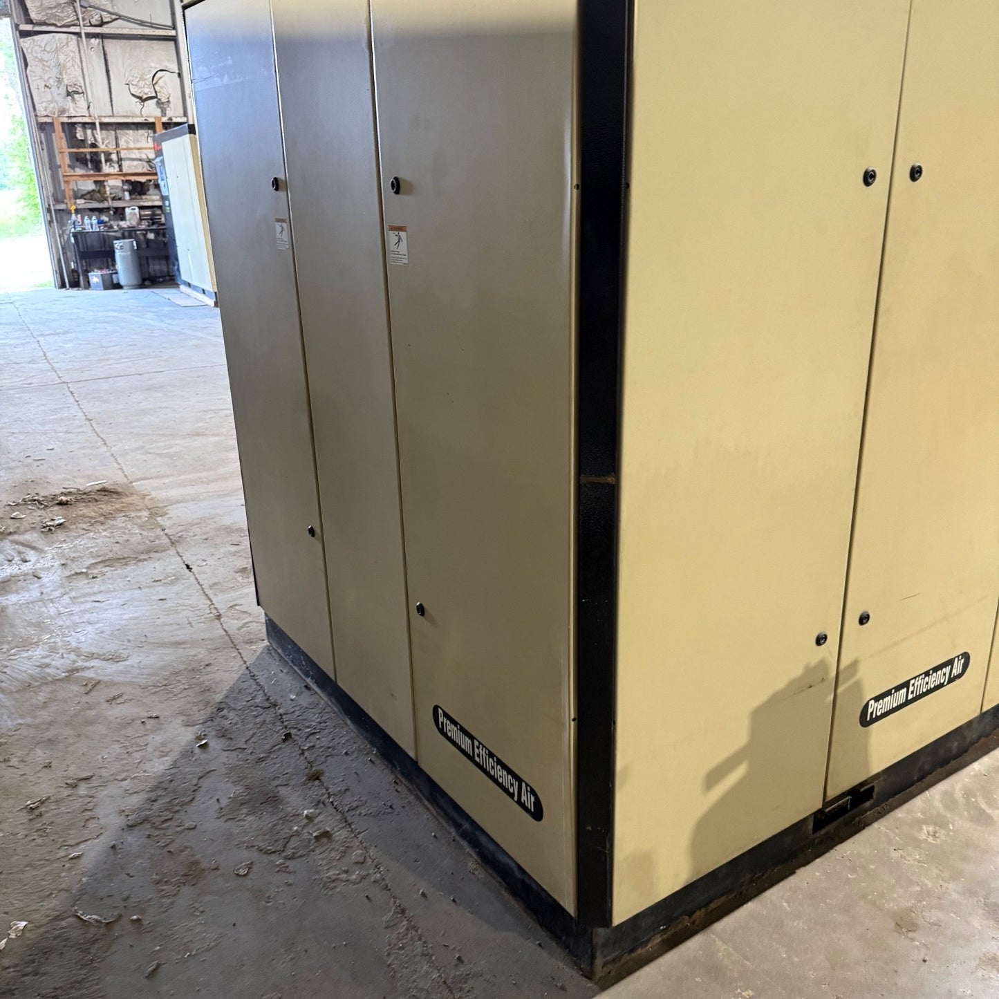 Ingersoll Rand IRN125H-2S Rotary Screw Air Compressor Oil-Flooded 125HP