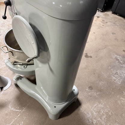Hobart L-800 Commercial Mixer 80 QT | 3 Phase w/ Bowl & Attachments | Dough10