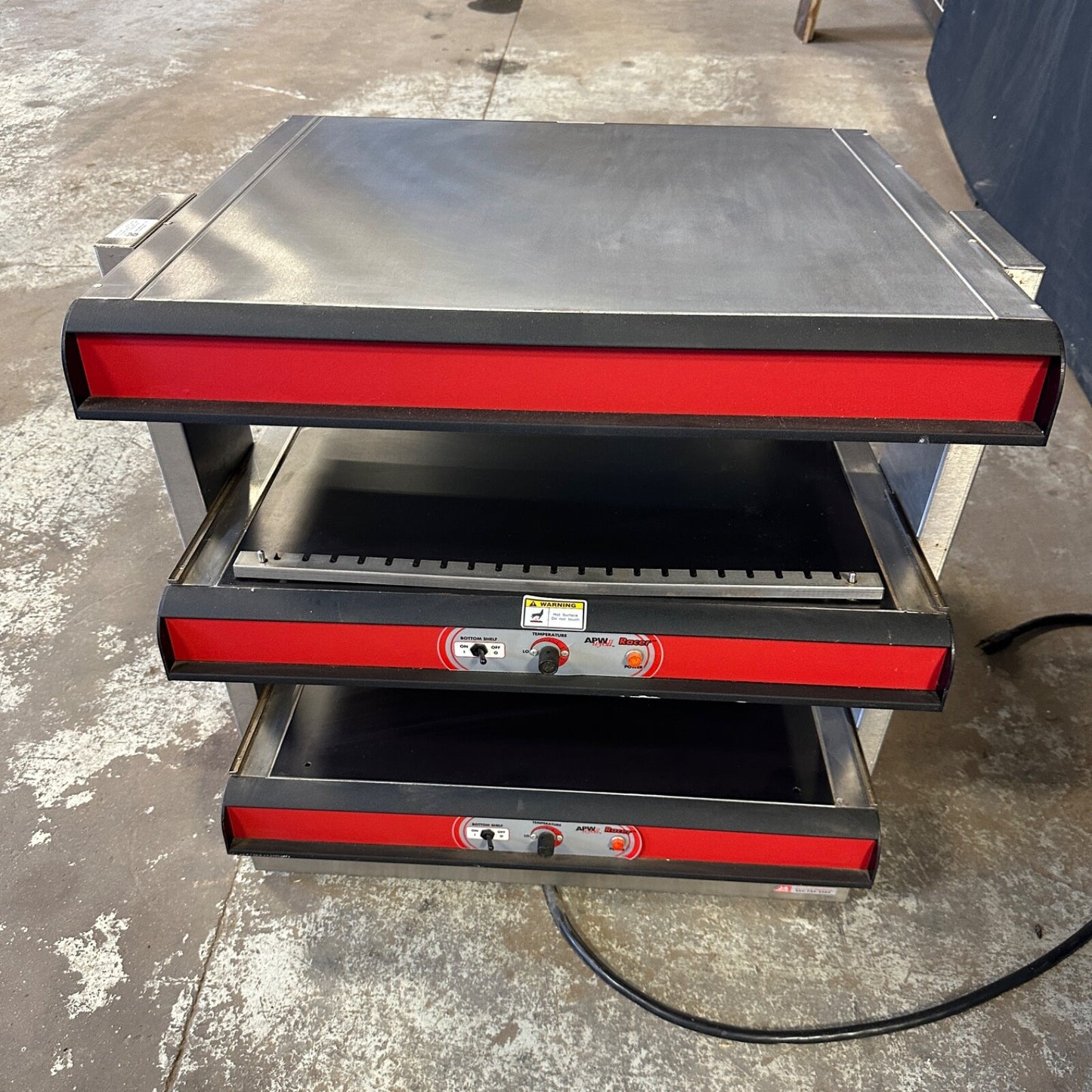 APW Wyott DMXD-30S Racer Slanted Open Air Heated Merchandiser Dual Food Warmer
