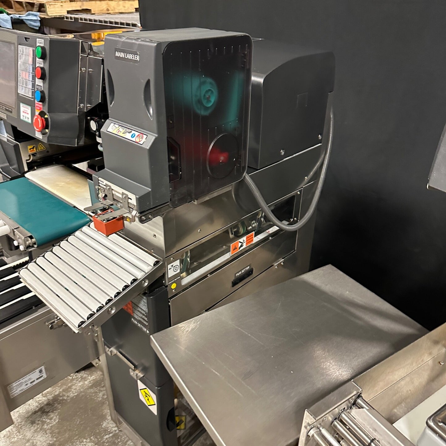 Teraokla DIGI AW-4600 Meat Wrapper Shrink Wrap Station DPS-4600 Scale & Labeler