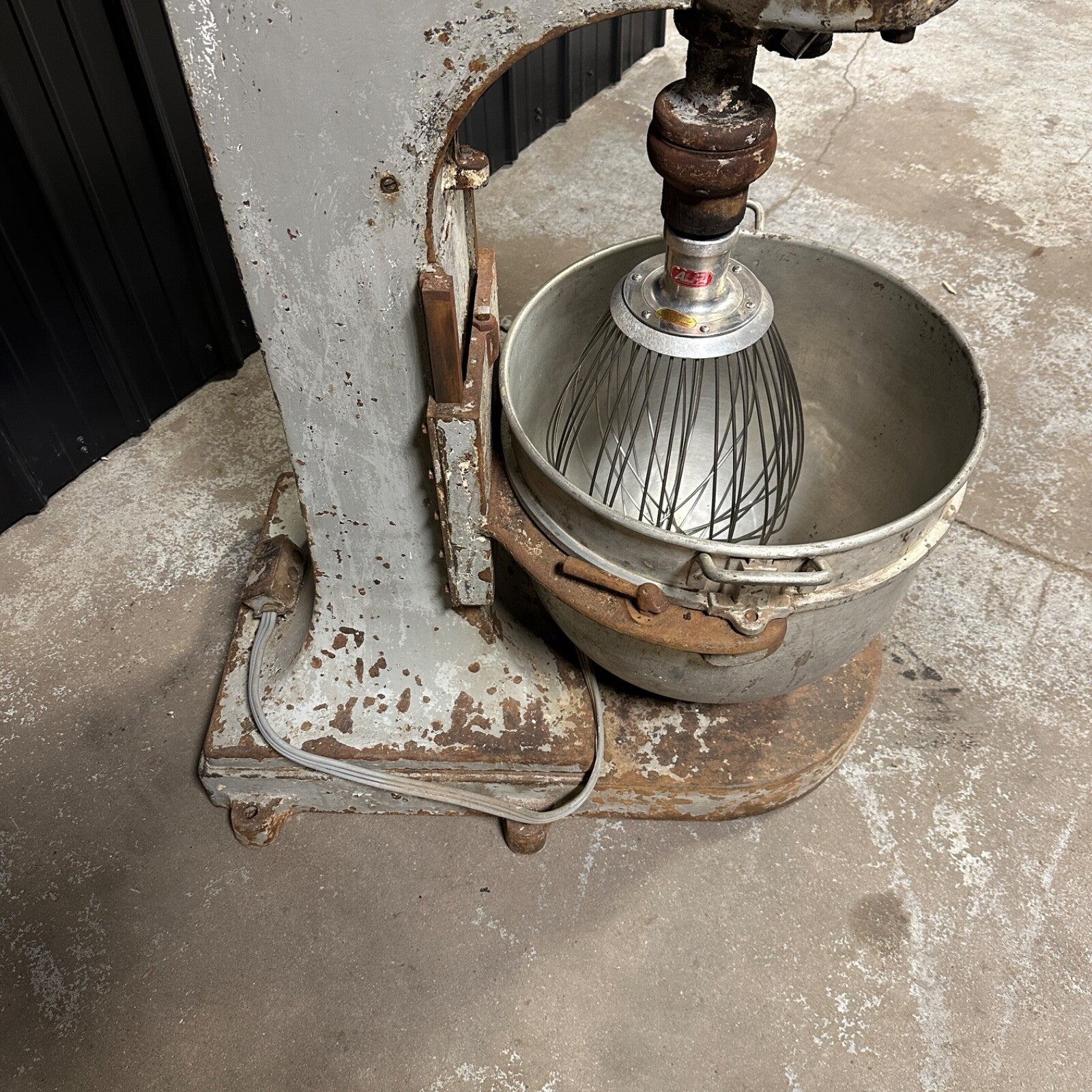 Vintage Hobart Mixer 80 Qt | WORKING | w/ Bowl + Adapter + Whisk