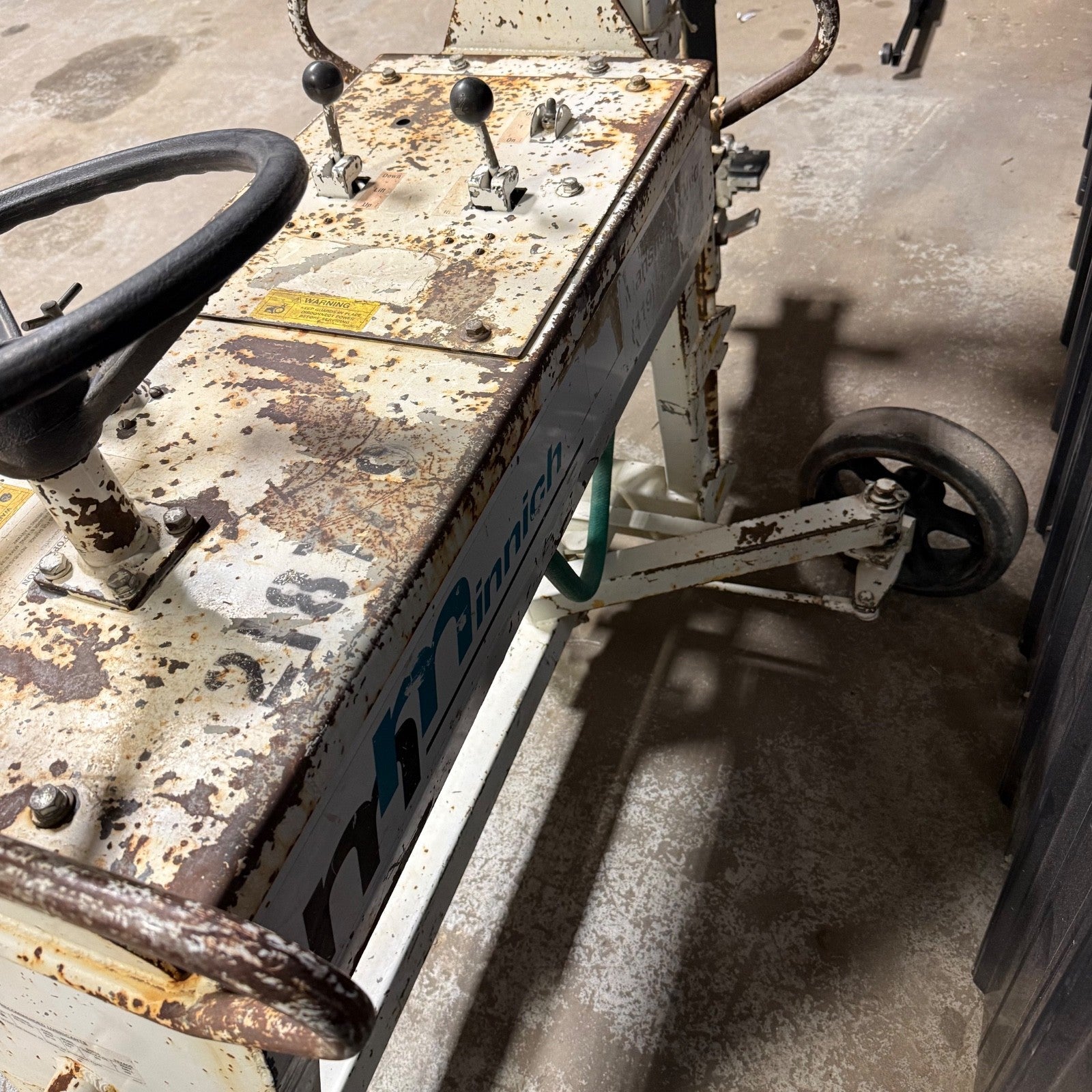Minnich A-1C Single On-Slab Air Drill Unit with Steering | Concrete Drill Dowel10