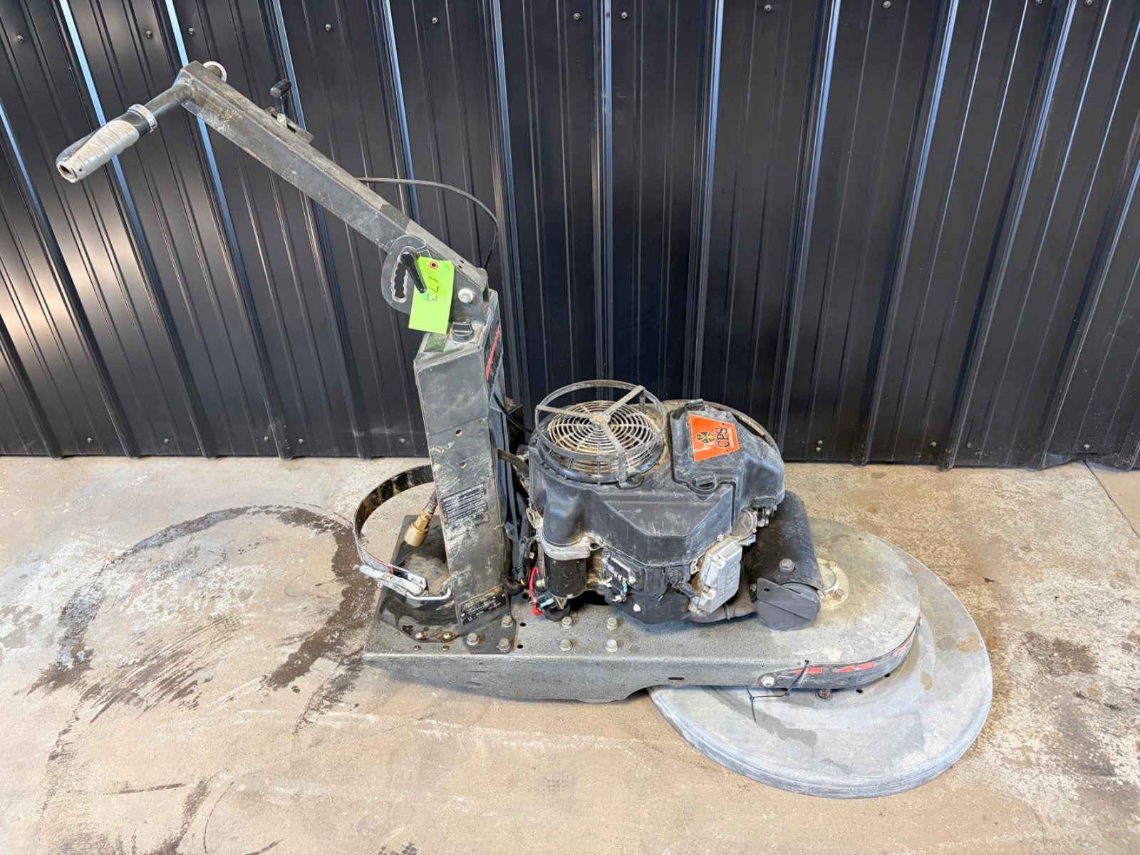 Diamatic/ONYX 27" Propane Floor Burnisher Buffer Polisher | LP Propane3