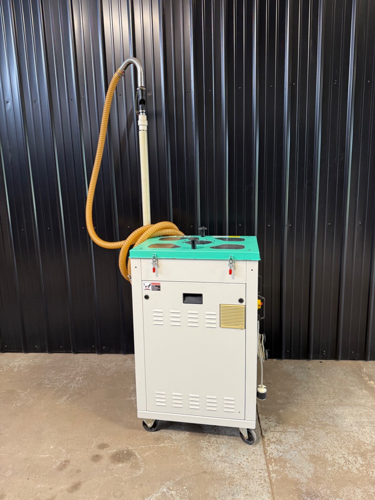 Arburg Thermolift 100-2 Granulate Dryer - Plastic Plastics - Low Hours