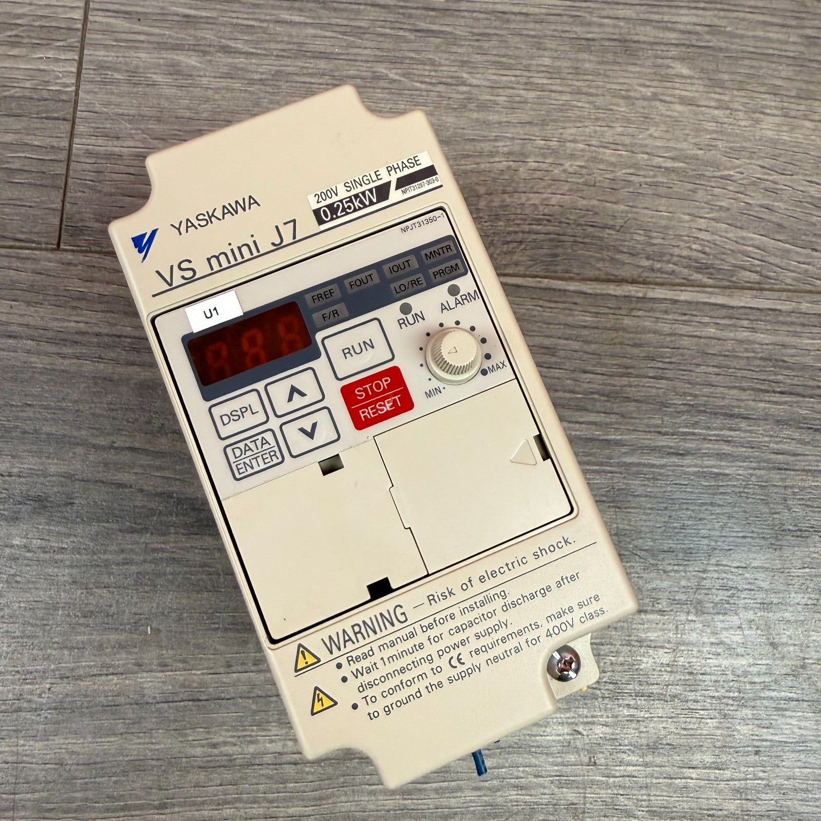 Yaskawa VS mini J7 0.25kW 200V Single Phase AC Drive Inverter CIMR - J7ACBOP20