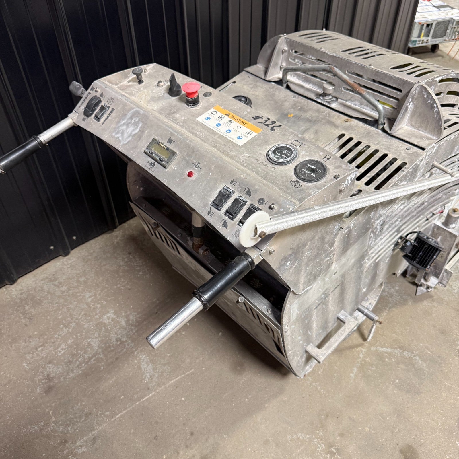 2011 Husqvarna Soff-Cut X5000 27HP Self-Propelled Early Entry Concrete Saw12