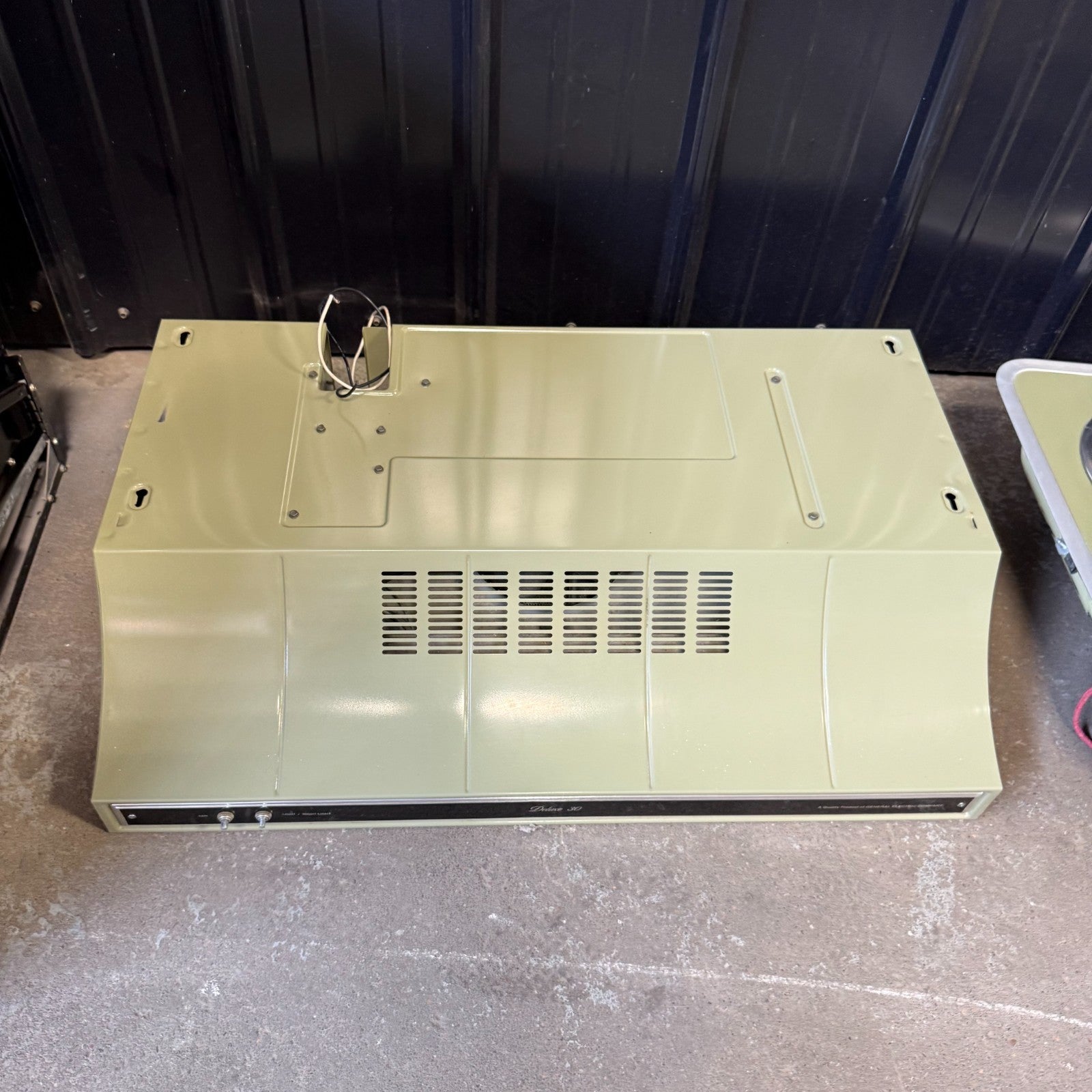 Vintage GE Avocado Green Wall Oven, Electric Cooktop Range, Hood Set - MCM13
