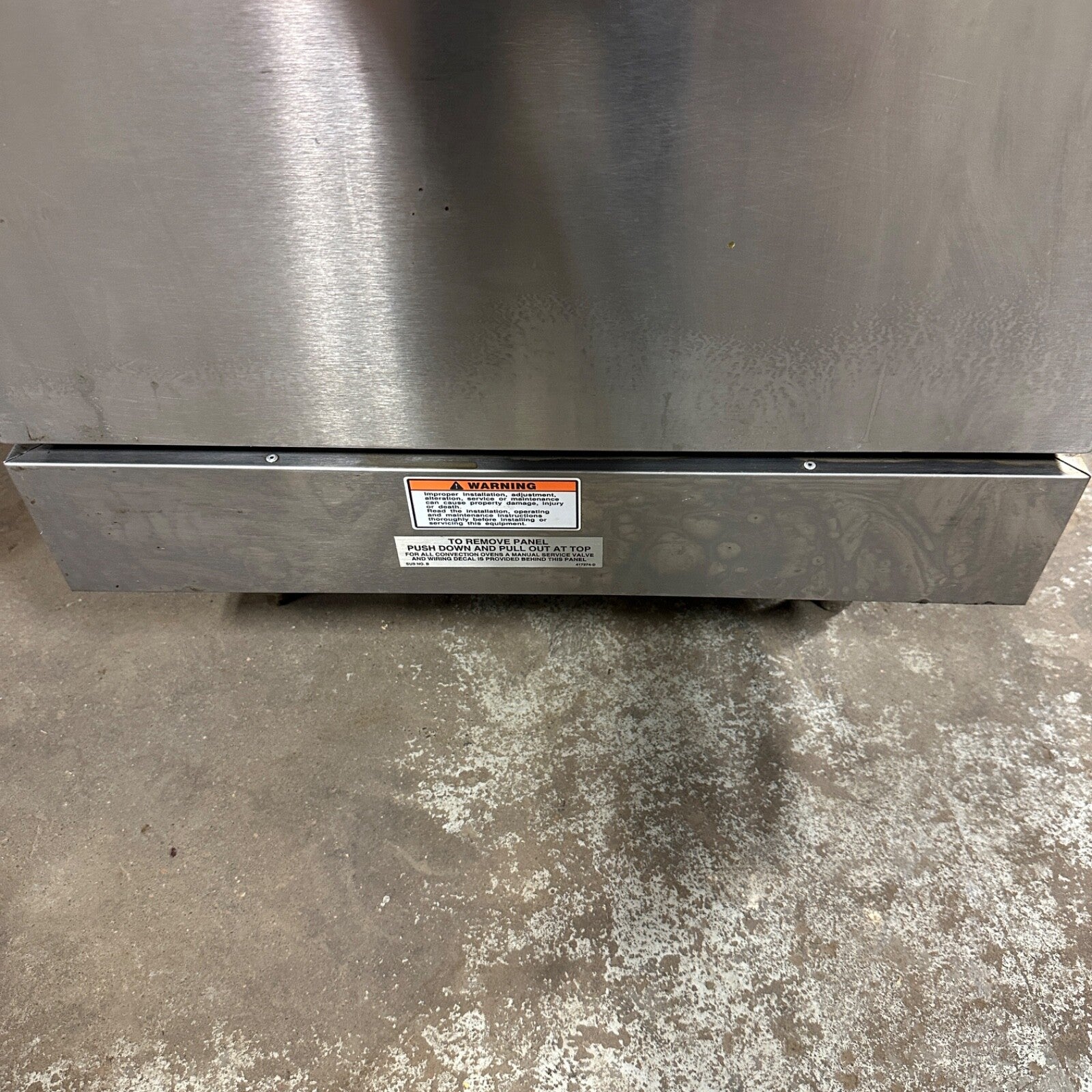 Vulcan 24" 4 Gas Burners & Oven - Natural Gas - 24L Small Commercial Kitchen