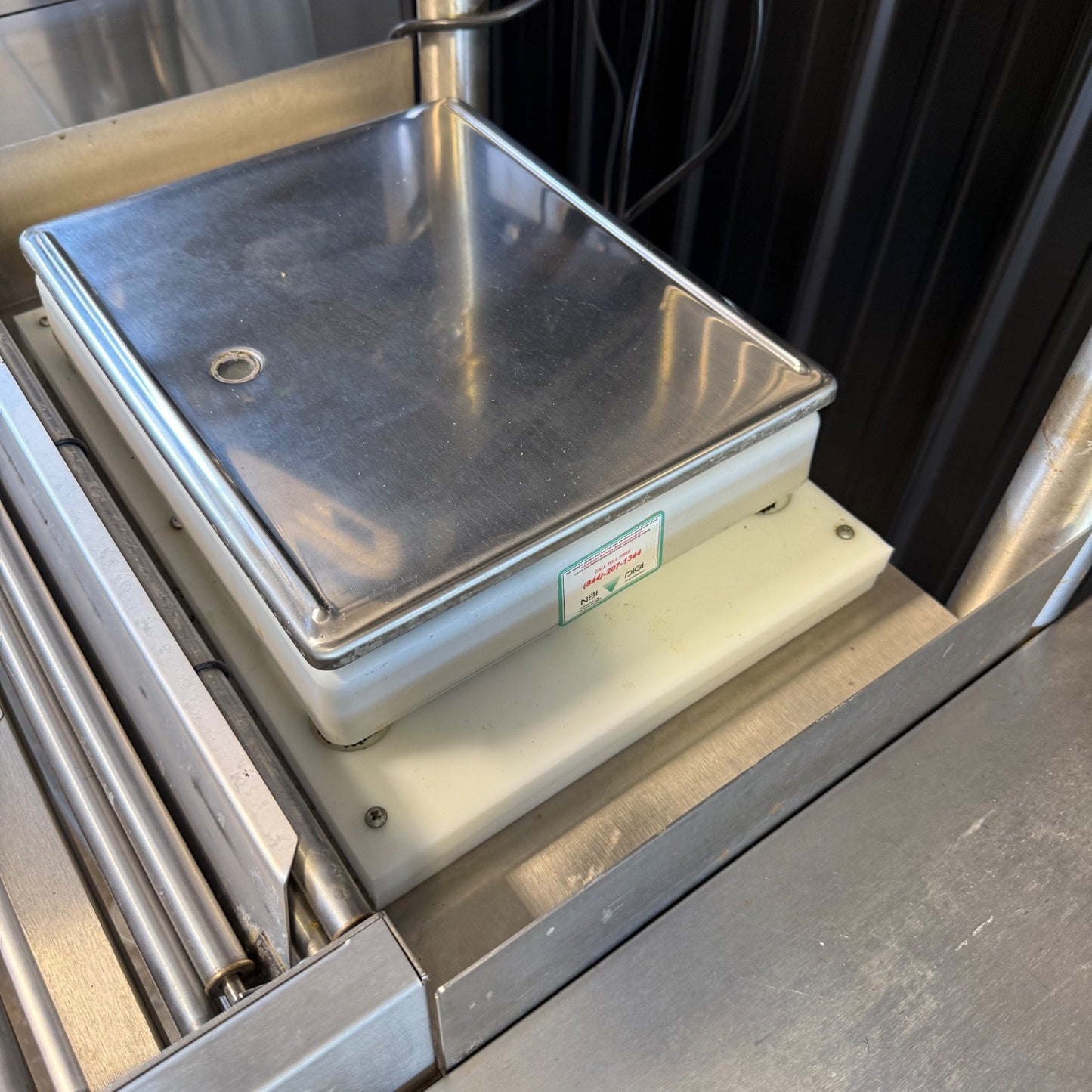 DIGI AW-4600 Meat Wrapper Shrink Weigh Label Wrap Station DPS-4600 Scale Labeler