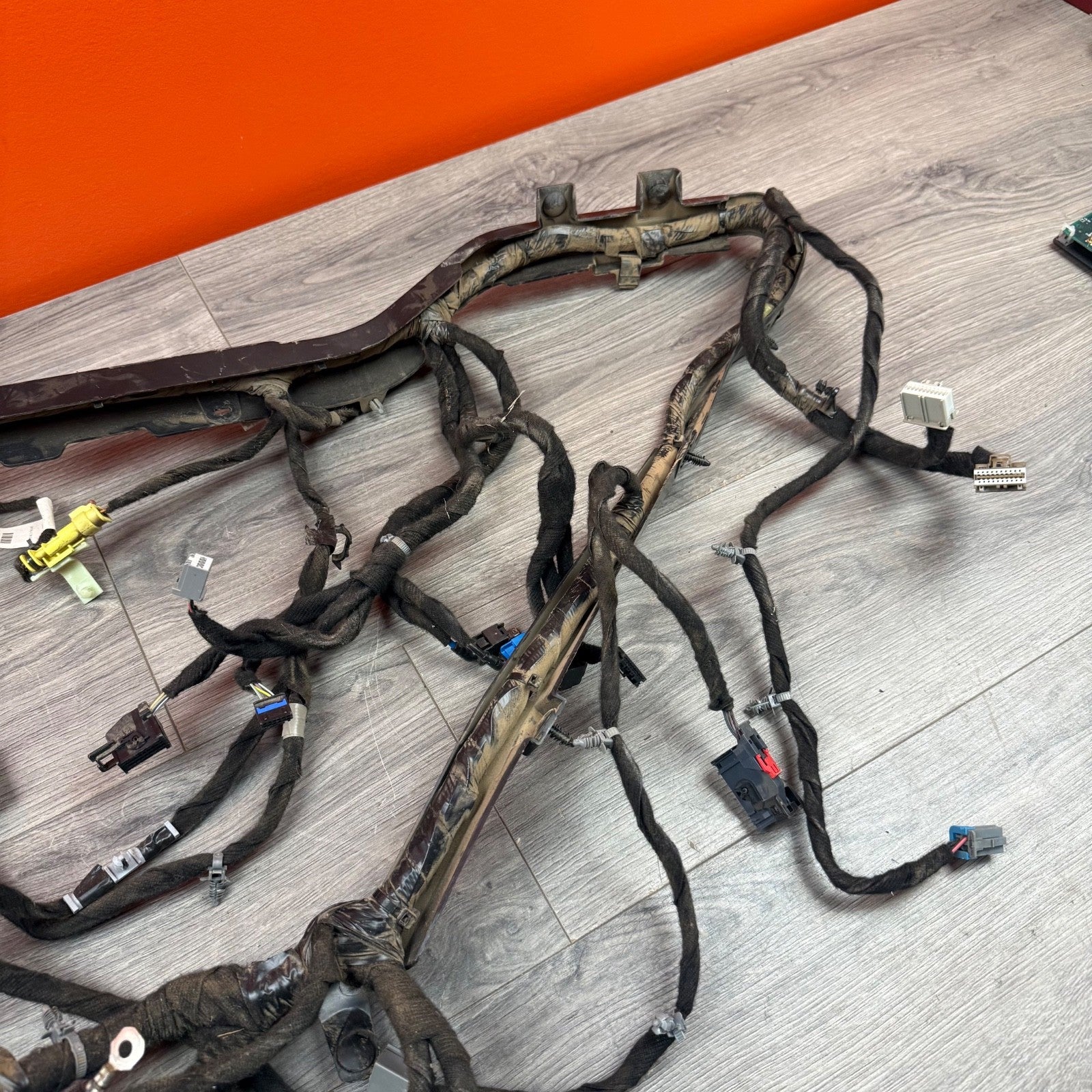 2016-2018 Chevy Silverado 2500/3500 Dash Wiring Harness | 4x4 Diesel Wire Plugs4