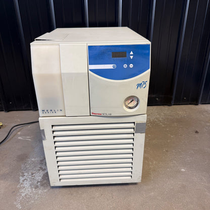Thermo Neslab Scientific Merlin M75 Recirculating Chiller0