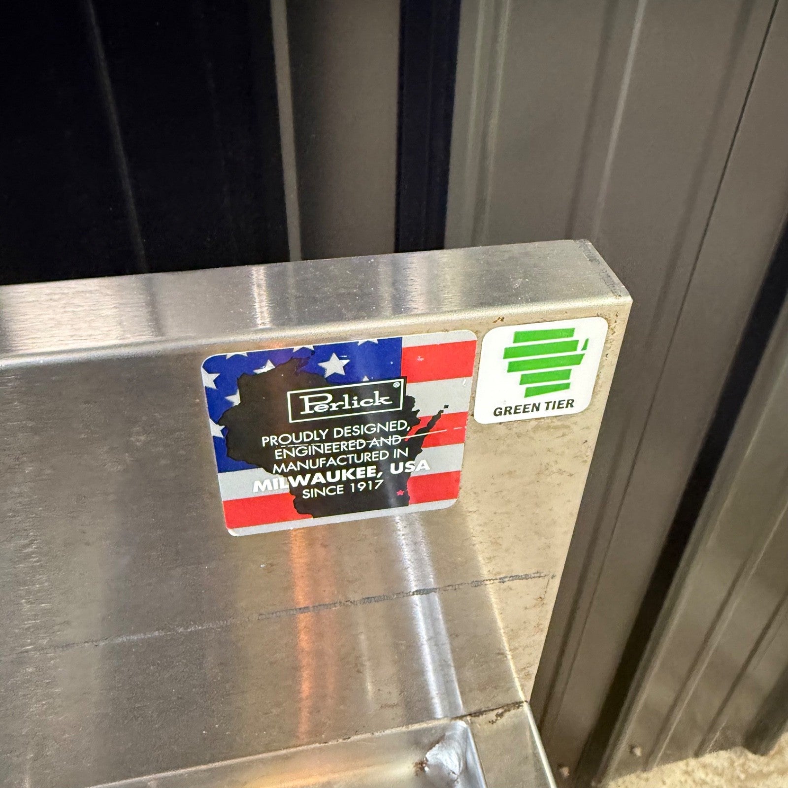 Perlick 7055A-D Drying Rack Glass Underbar Storage Cabinet