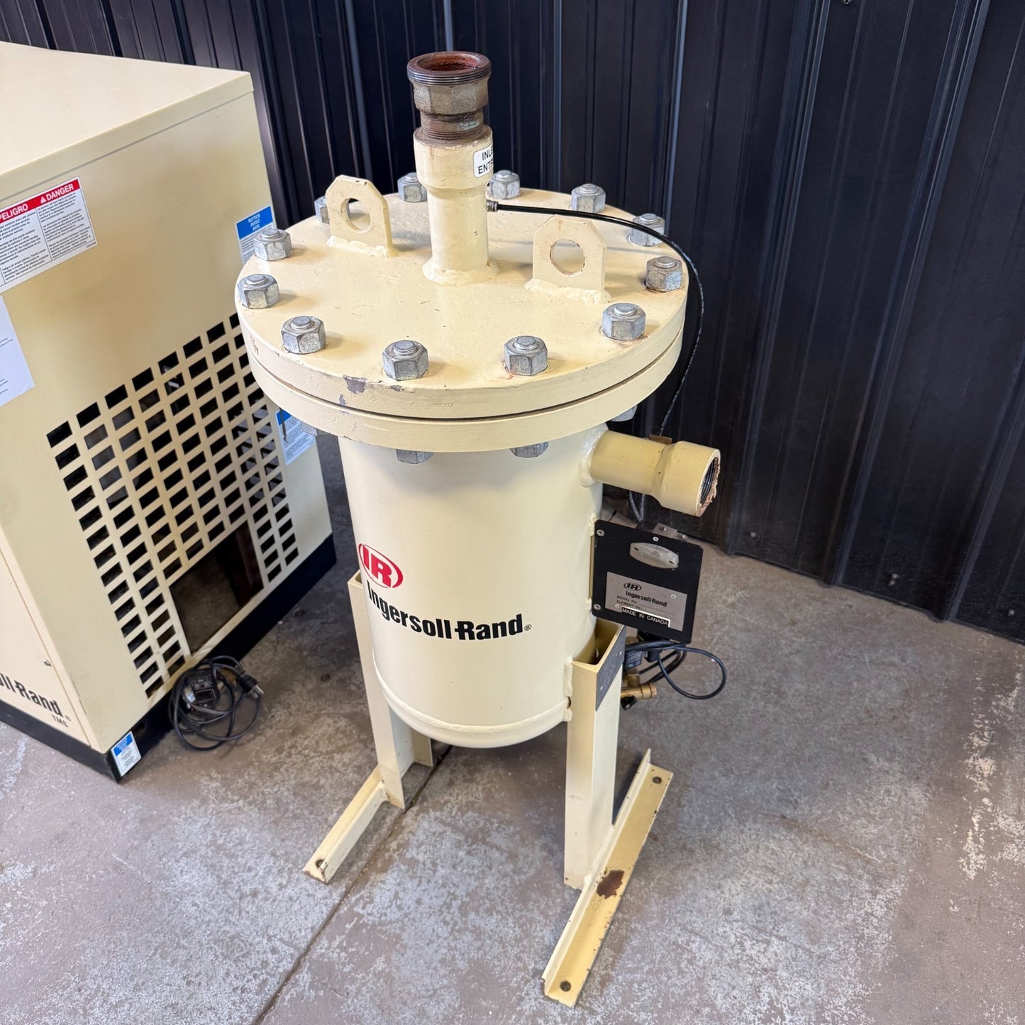 Ingersoll Rand TMS 0140 Thermal Mass Cycling Refrigerated Air Dryer 140 SCFM2