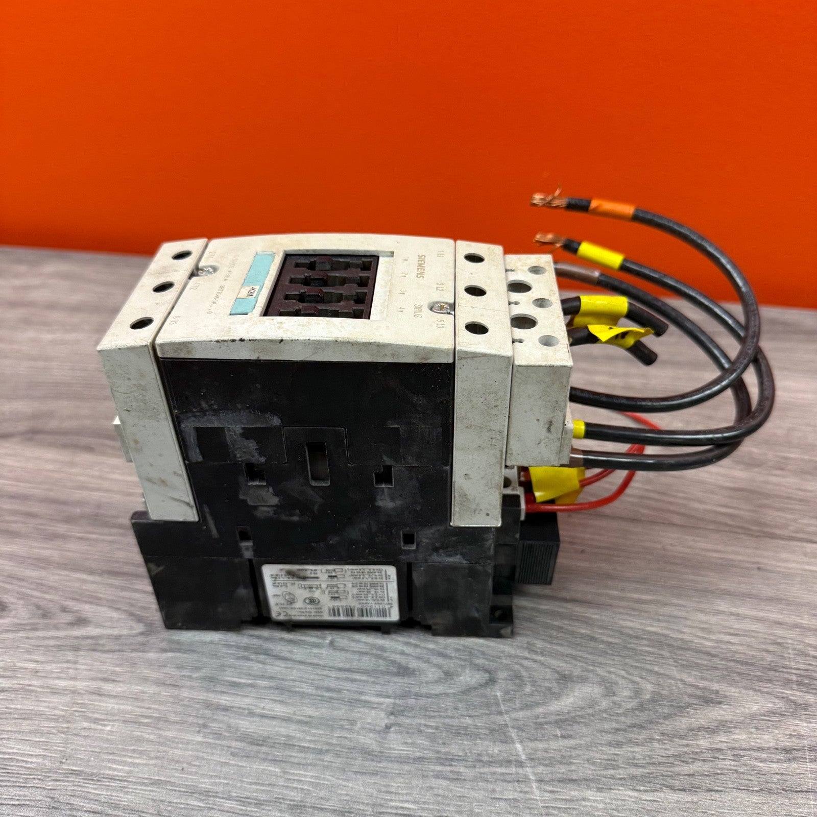 Siemens Sirius 3RT1044-4a..0 Schütz Contactor Spule 3RH1921-1DA11