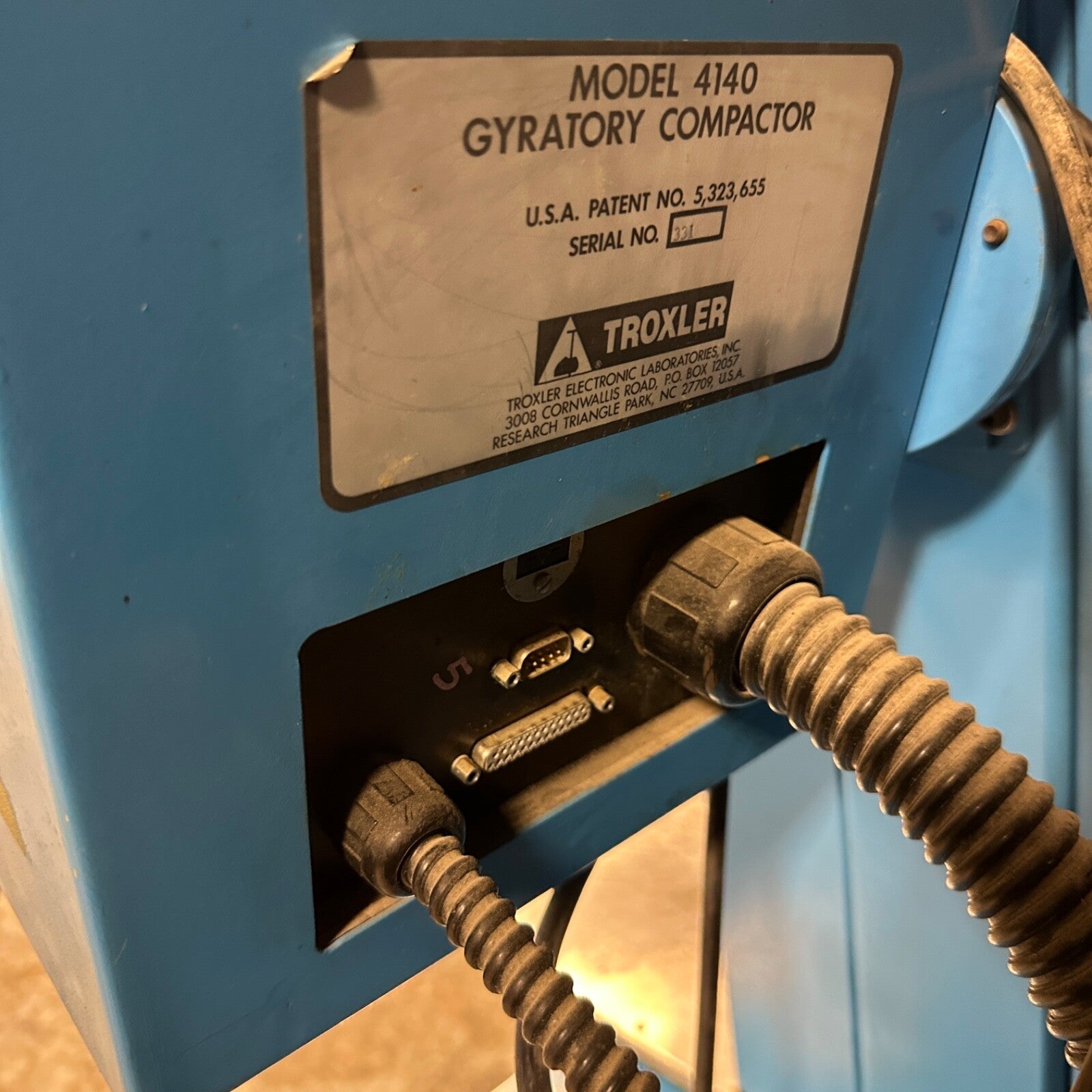 Troxler 4140 Gyratory Asphalt Compactor - Road Paving