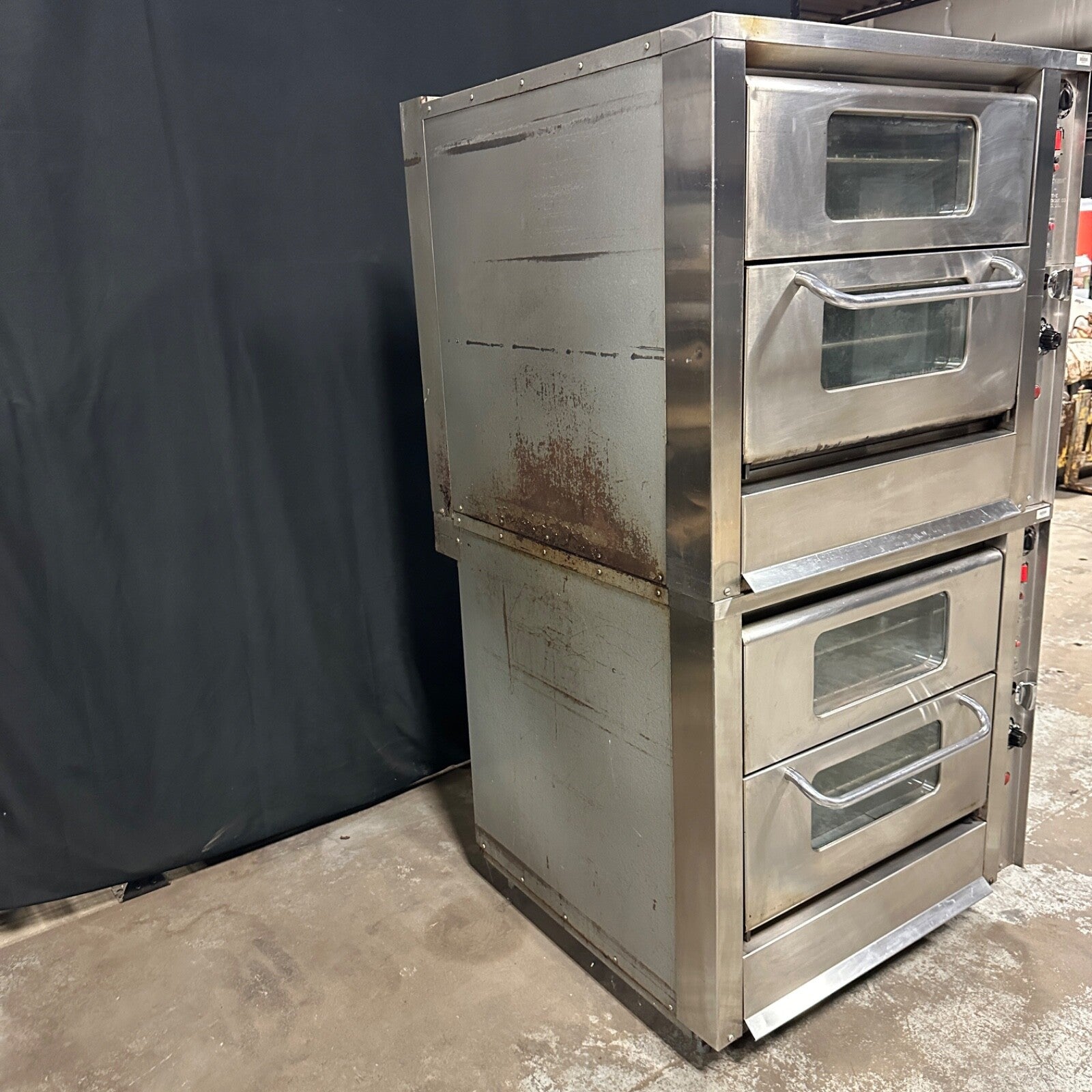 Montaque Vectaire Natrual Gas Double Stack Full Size Convection Oven