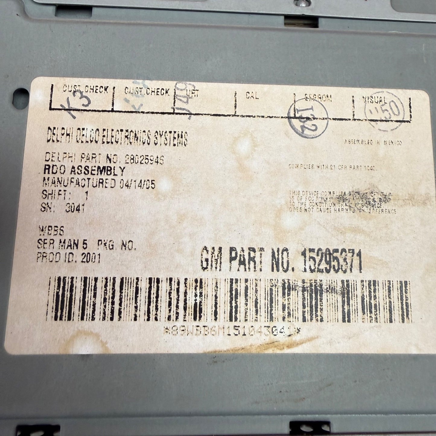 05-07 Chevrolet Truck Stereo Radio AM/FM Receiver CD Player OEM 152953715