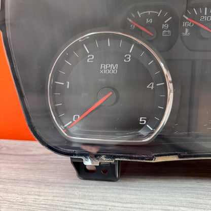 2016 Chevrolet  Silverado 2500HD 3500HD Speedometer Gauge Cluster2