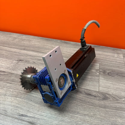 60:1 Right Angle Reducer MotoVario 040 Gearbox NMRV040 & MPM893-1951 Servo Motor