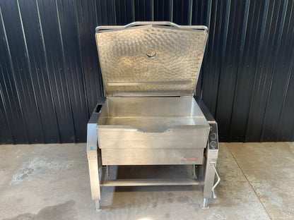 Market Forge Tilting Skillet 40P-STGL 40 gallon Nat. Gas - Braising Pan