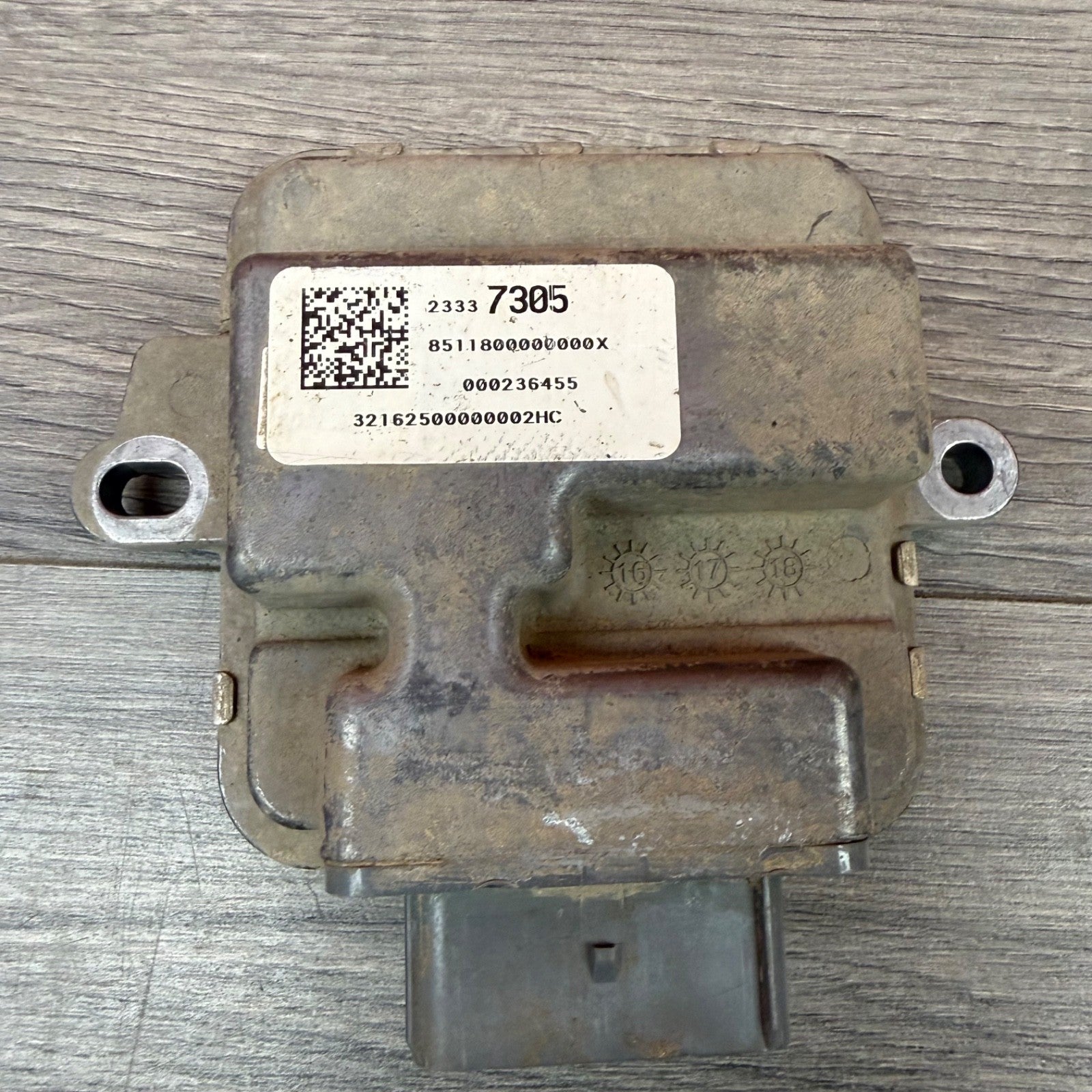 15-19 Chevy Silverado OEM Towing Trailer Brake Control Module Genuine  233373051