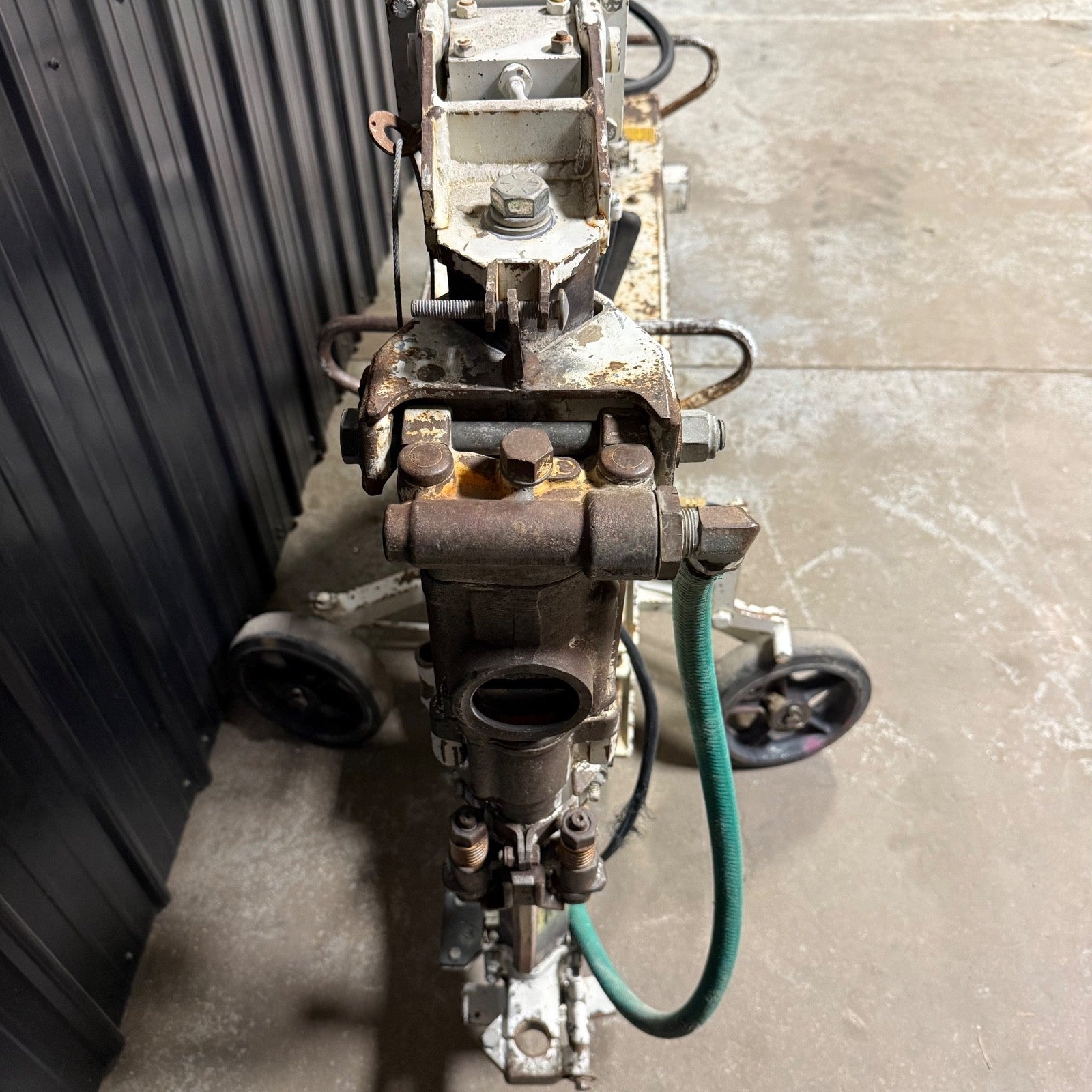 Minnich A-1C Single On-Slab Air Drill Unit with Steering | Concrete Drill Dowel12