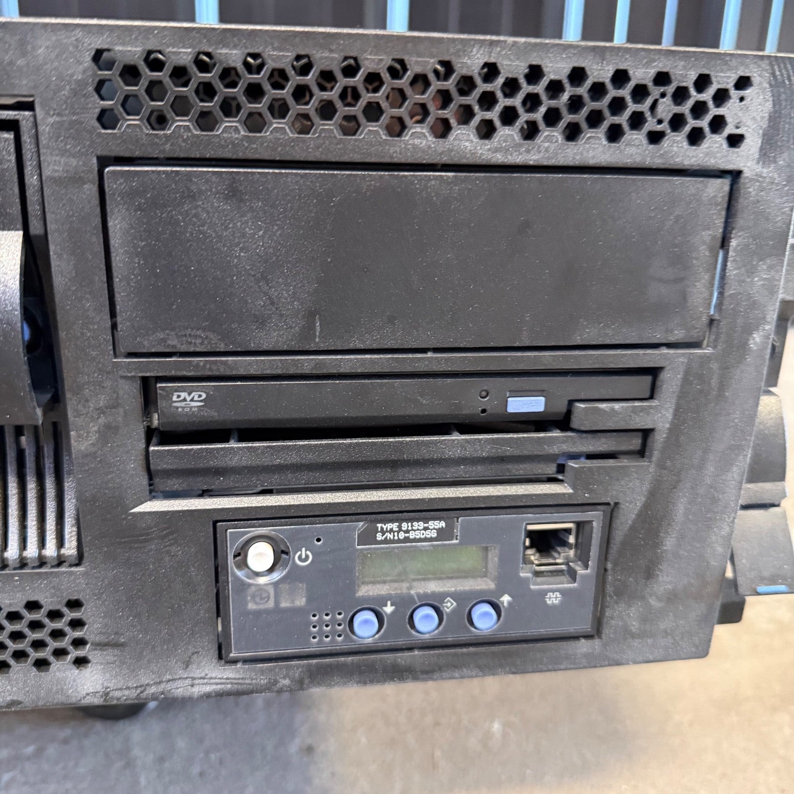 IBM System P5 | HT303280 | 03N6754 Server Computer1