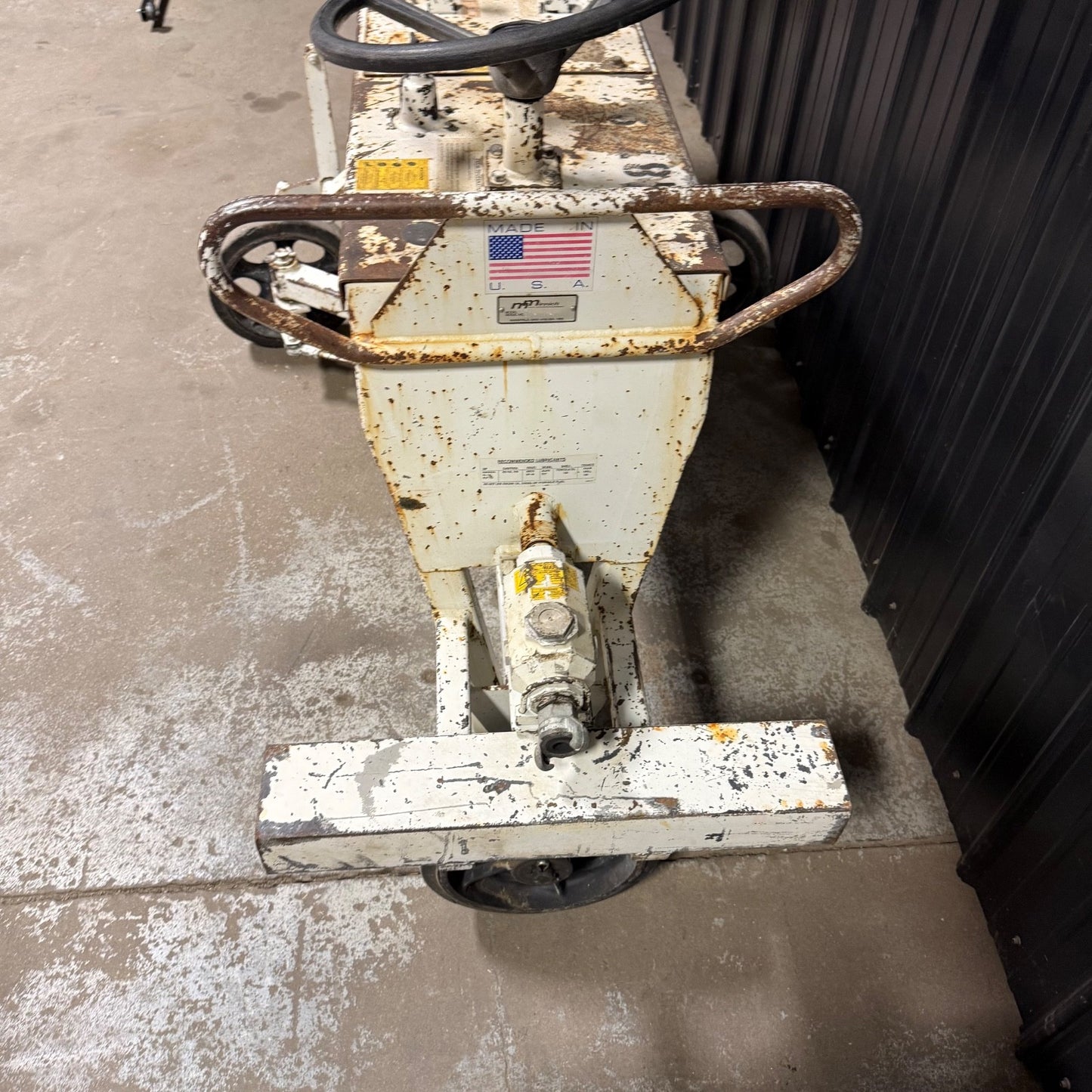 Minnich A-1C Single On-Slab Air Drill Unit with Steering | Concrete Drill Dowel7