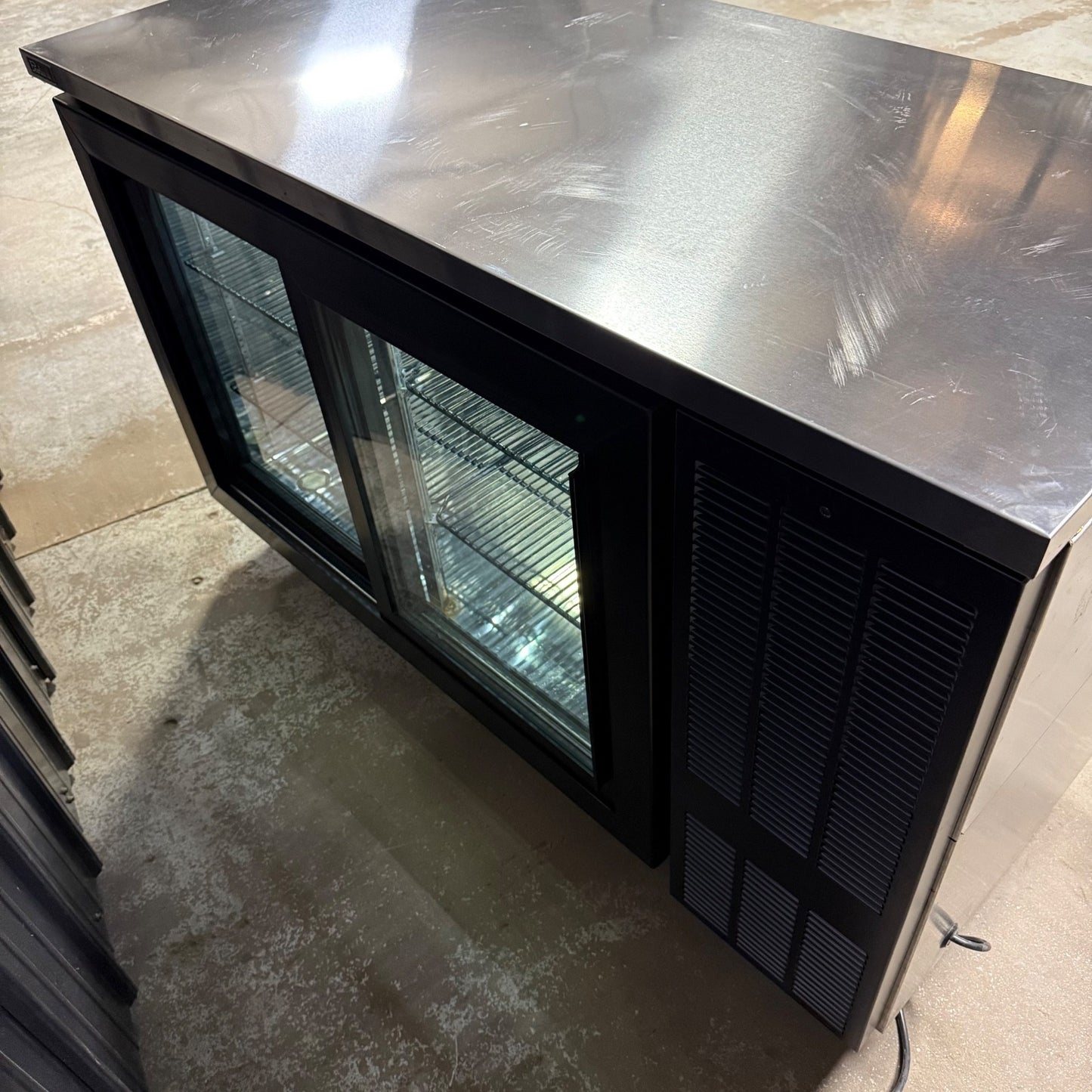 Perlick SDPS60 60" Black Pass-Thru Sliding Door Back Bar Refrigerator11