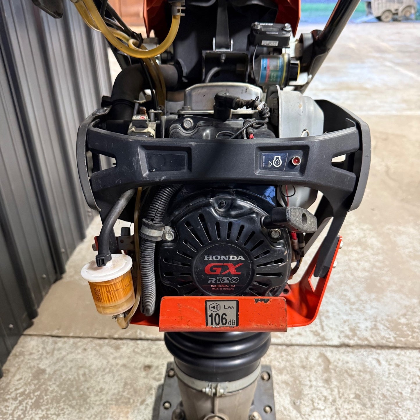 Husqvarna LT6005 Jumping Jack Tamper Plate Compactor - Rock - Asphalt - Dirt